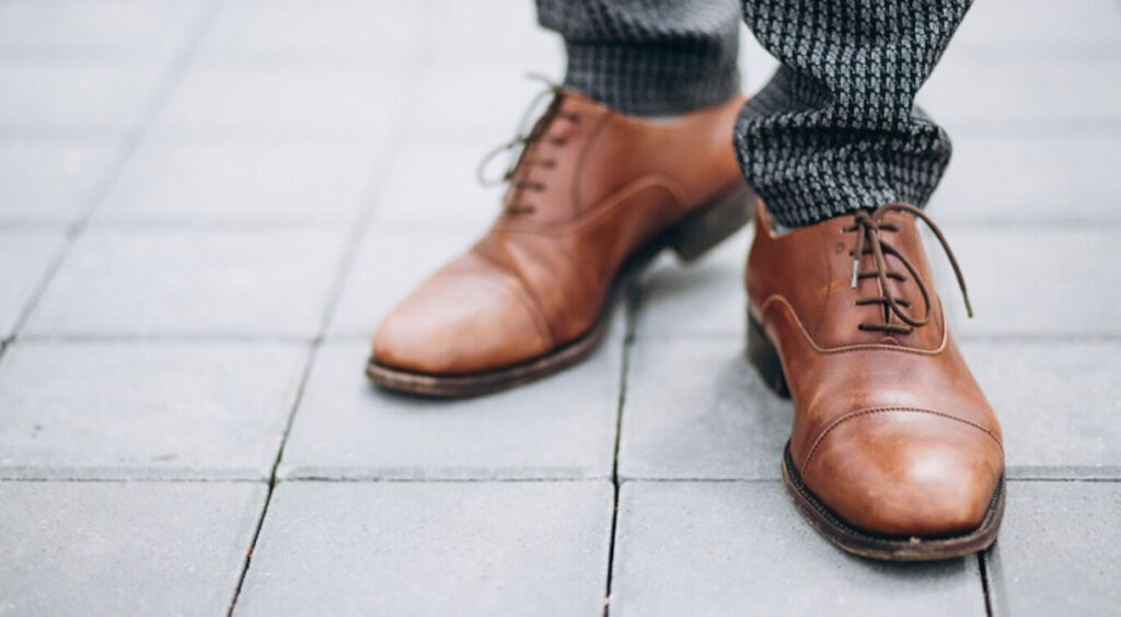 5 modelos de sapato masculino que são tendências em 2025 1 sapato masculino