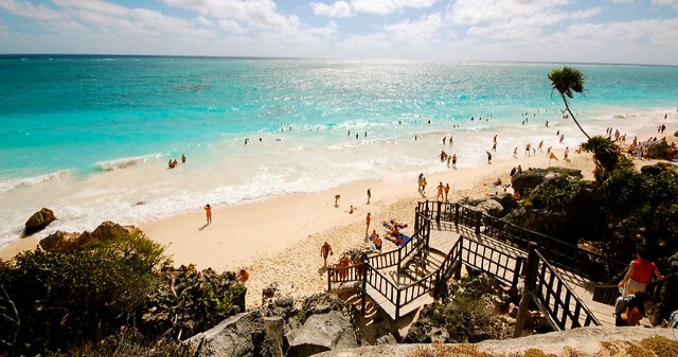 A única praia no México que envergonha todas as outras praias 1 uma vista da praia paradisíaca no méxico do calçadão