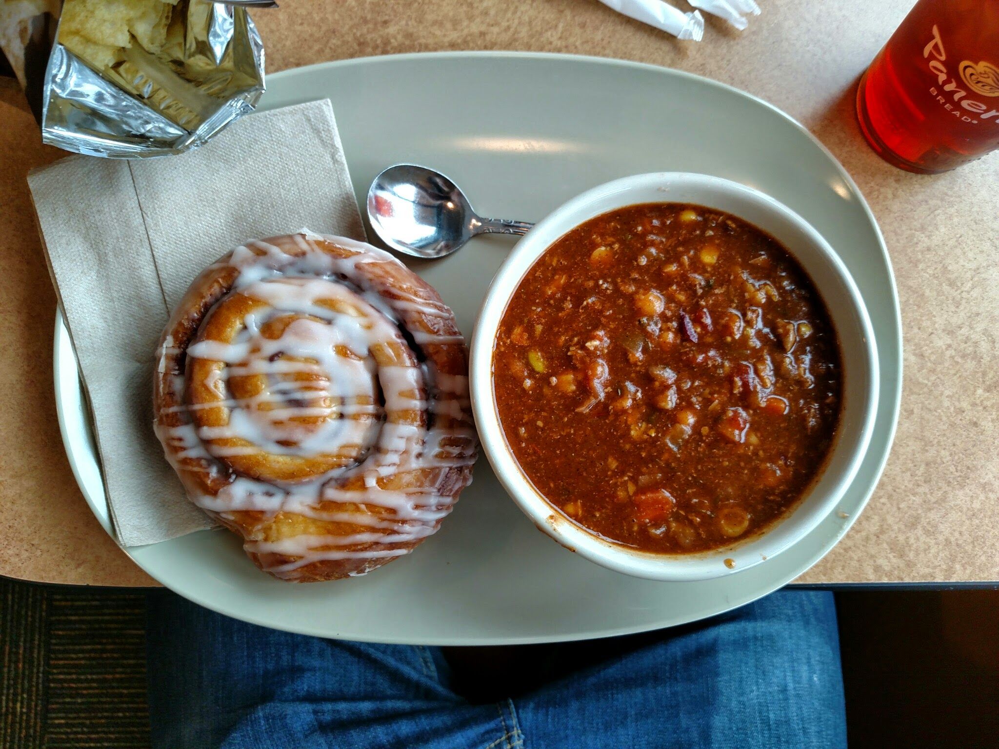 Este estado é o lar dos pratos mais americanos do país 3 um chili e um pão de canela em kansas