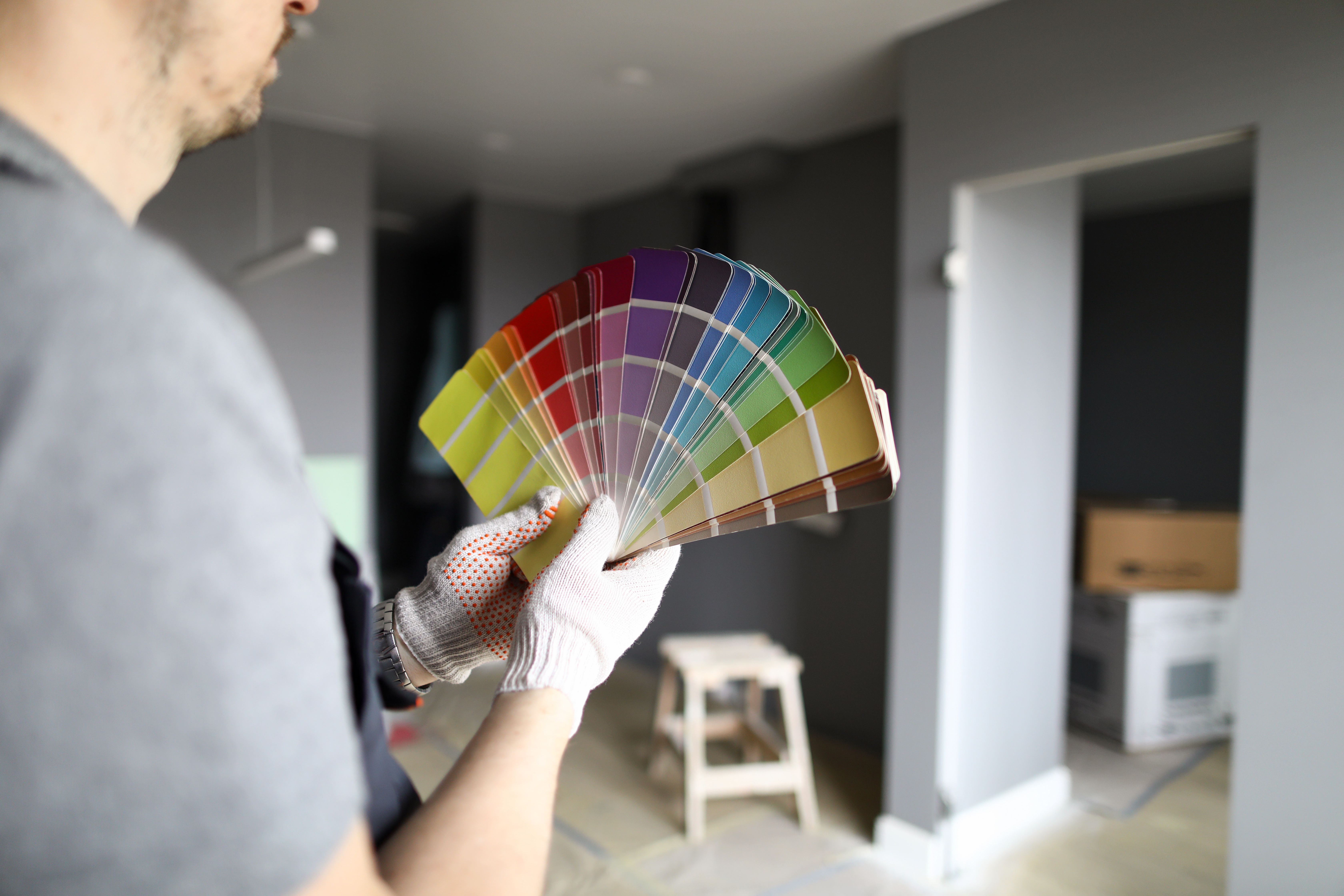 Passar mais tempo em casa hoje em dia? Veja como você pode aumentar o valor do seu espaço 5 escolher cores de tinta