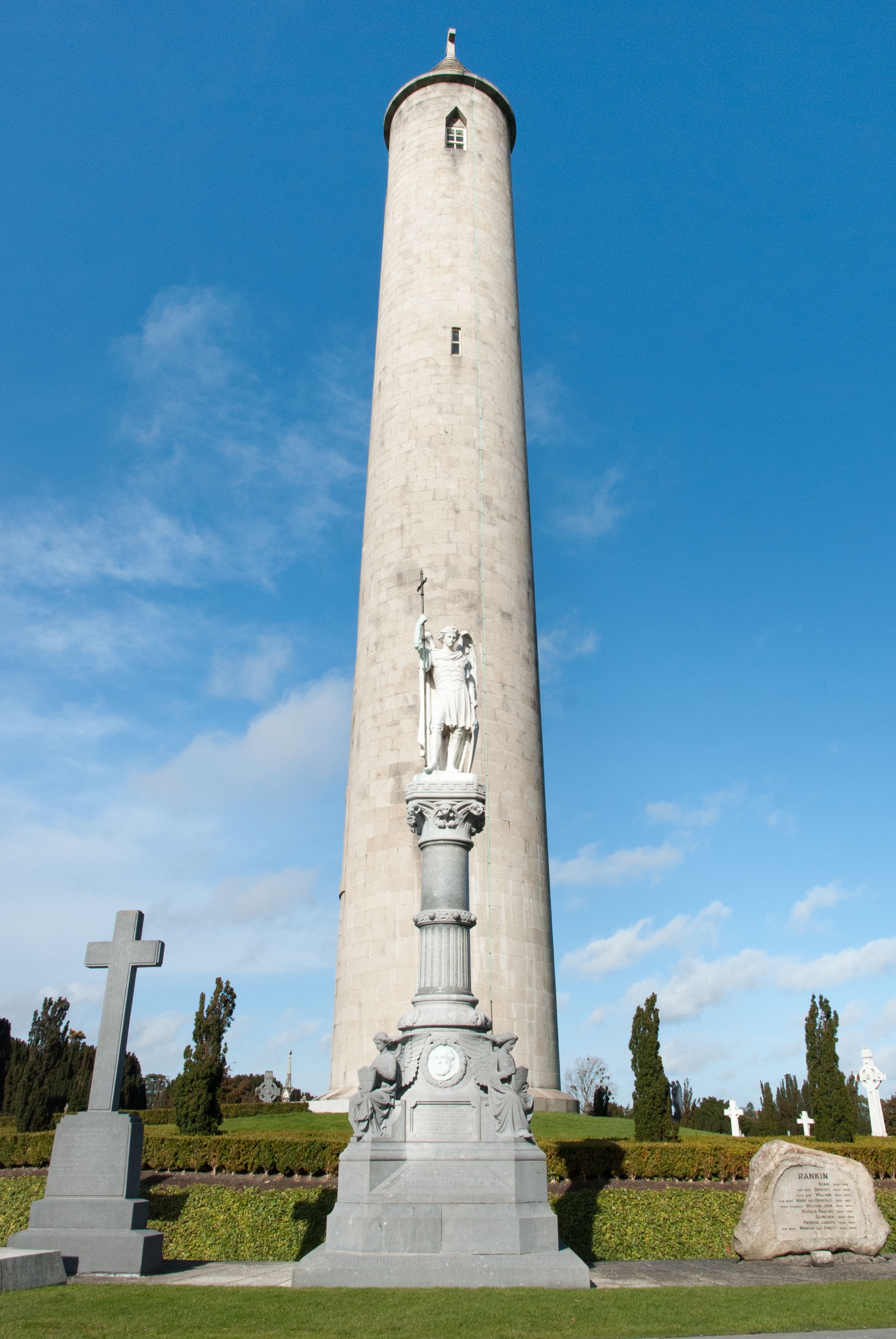 Você sabia que havia um museu do cemitério em Dublin? É assim que é 5 a torre no cemitério de glasnevin