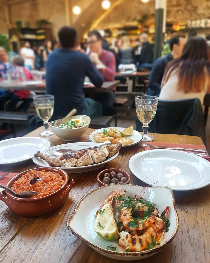 Estes são os novos restaurantes mais modernos para abrir em Londres 2 Comida espanhola na Casa do Frango