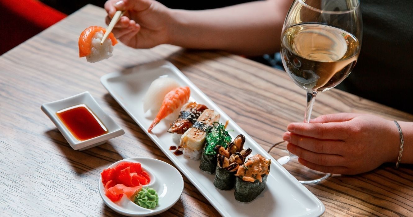 Combinações de sushi e bebida são mais fáceis do que você pensa: um guia útil 1 Combinações de sushi e bebida são mais fáceis do que você pensa: um guia útil 1