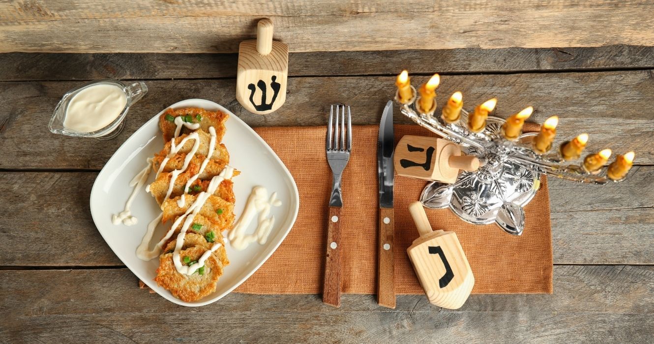 Mantendo a tradição, veja como você pode celebrar o Hanukkah em casa este ano 1 Mantendo a tradição, veja como você pode celebrar o Hanukkah em casa este ano 1