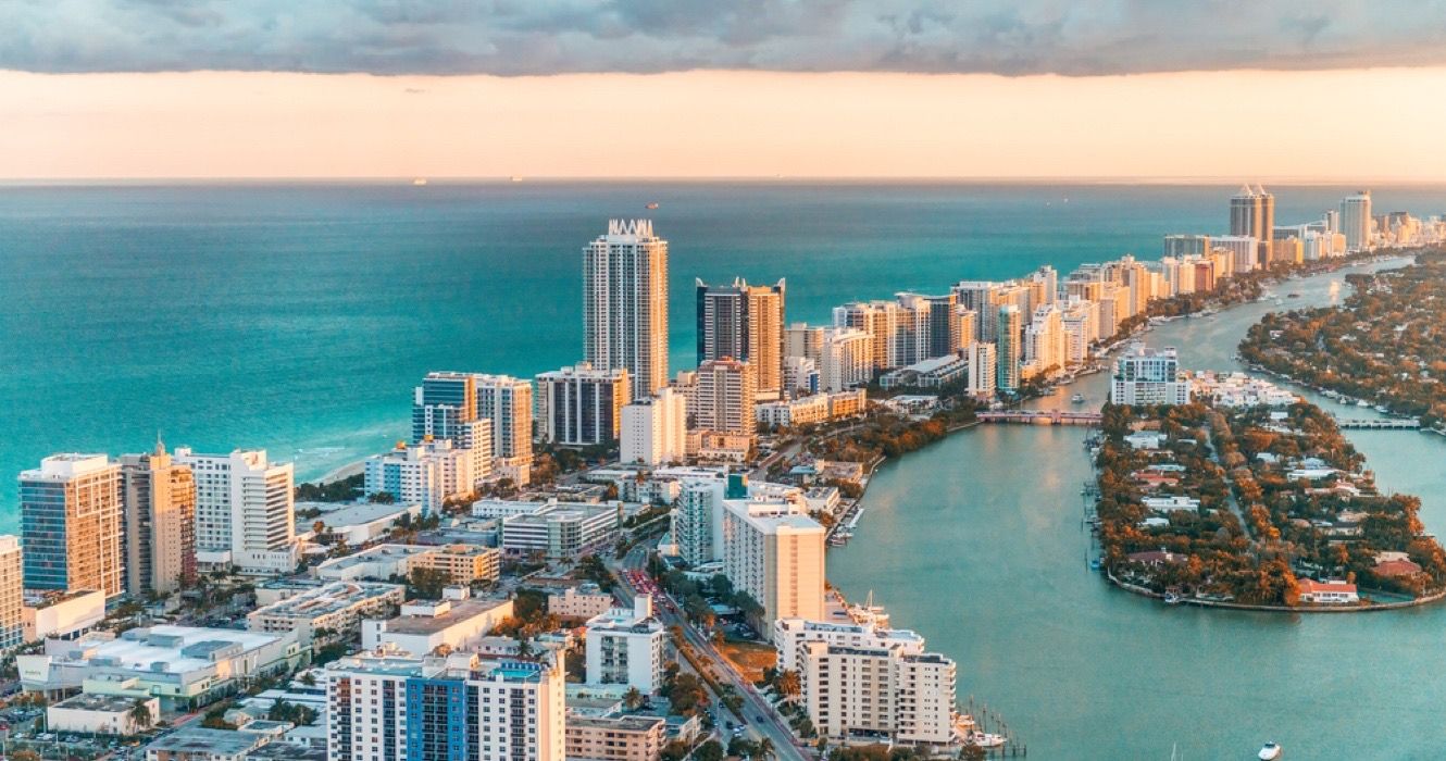 Vista de helicóptero de South Beach, Miami