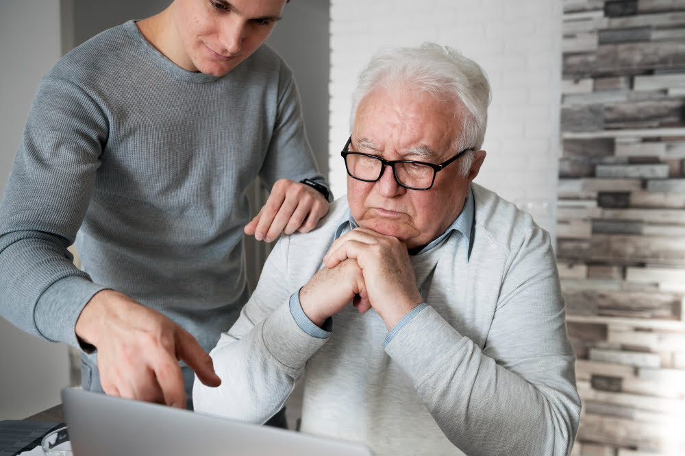 Como proteger os idosos de golpes financeiros 3