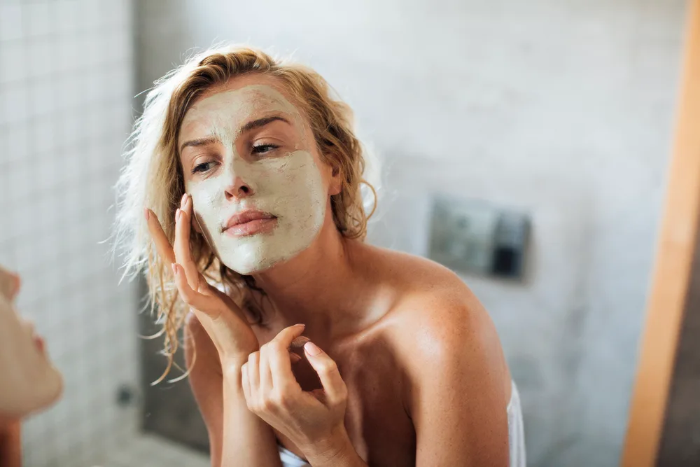 Como Deixar a Pele Bonita: Cuidados e Rotina de Beleza 4 Como Deixar a Pele Bonita: Cuidados e Rotina de Beleza 3